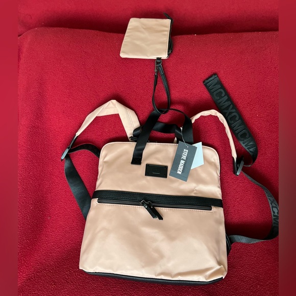 Steve Madden Backpack/Tote**NEW W/TAGS** - Picture 1 of 8